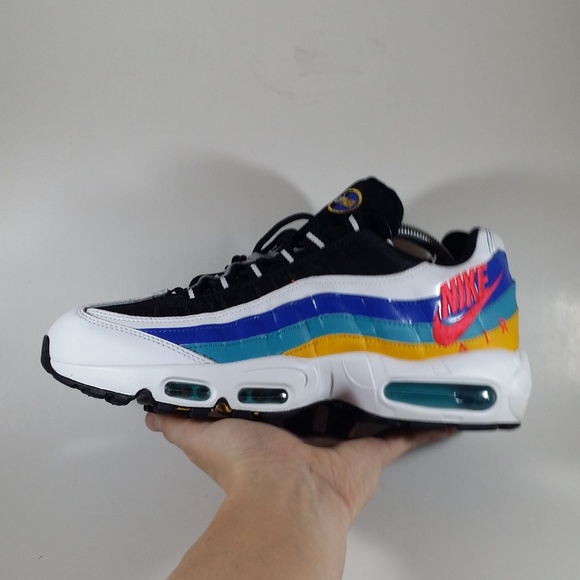 air max 95 windbreaker